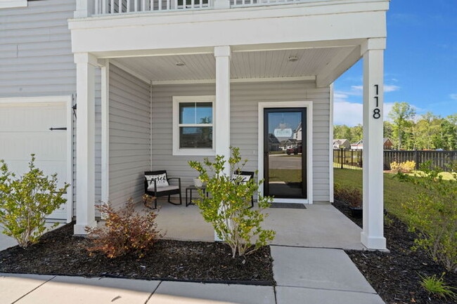 Building Photo - 118 Jesup Ct