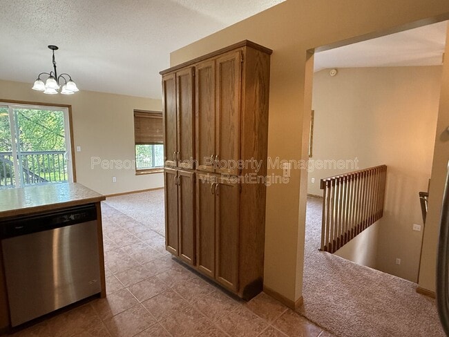 Building Photo - 3502 28th St SW