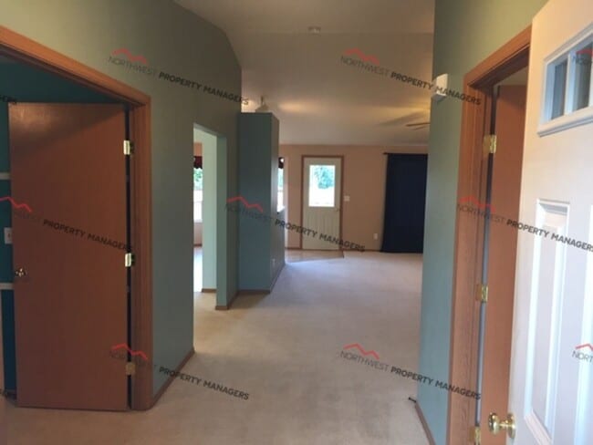 Building Photo - STATUS: *PENDING APPLICATION* | R109 |  $2...