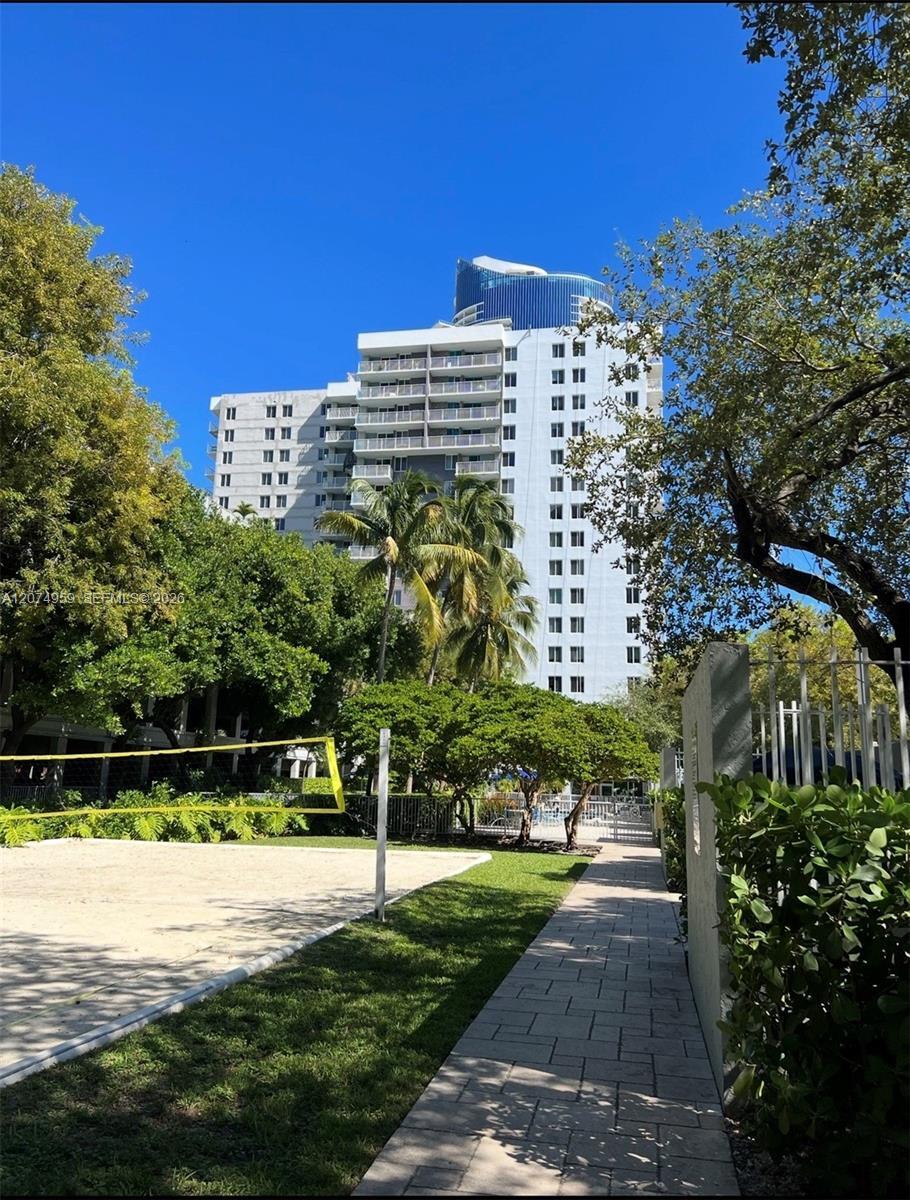 Building Photo - 850 N Miami Ave