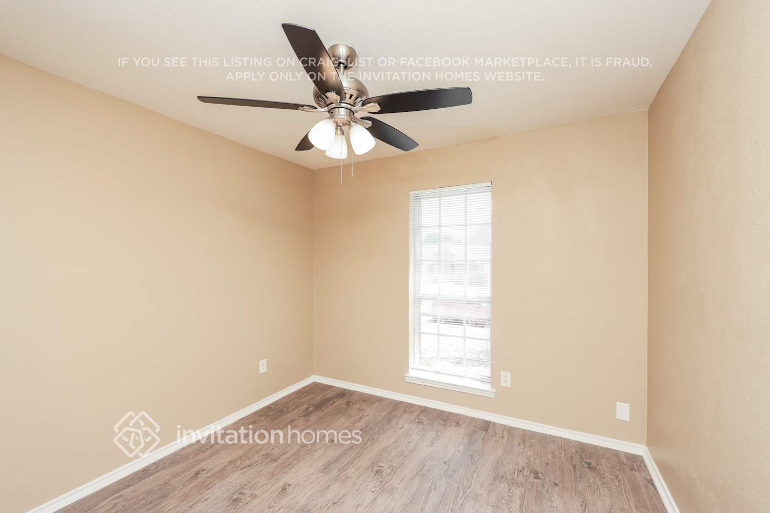 Building Photo - 1337 Greenbriar Ln