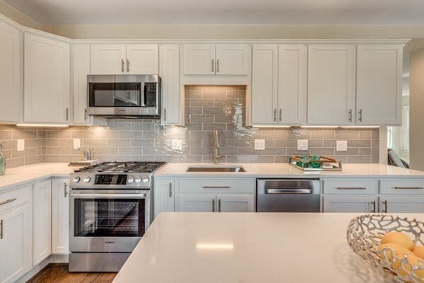 Building Photo - 107 Warren St