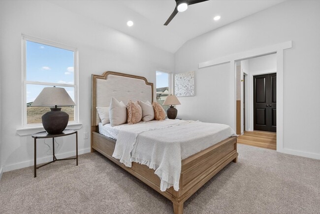 Building Photo - 1415 Farmhouse Ave