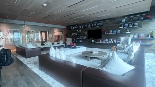 Building Photo - 1080 Brickell Ave