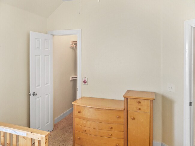 Building Photo - 8109 Endeavor Cir