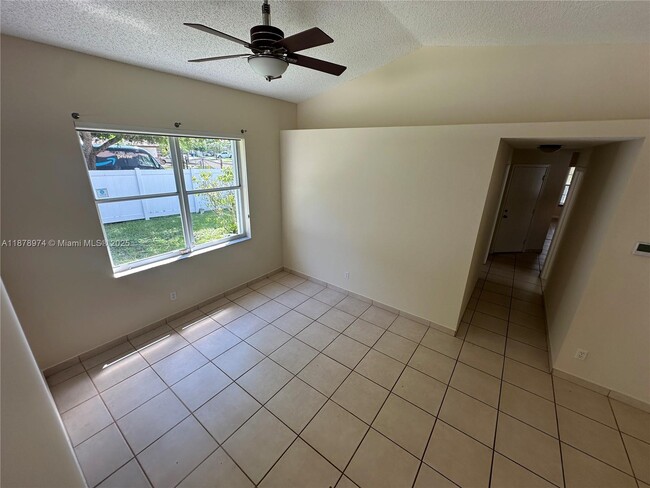 Building Photo - 2997 SW 179th Ave