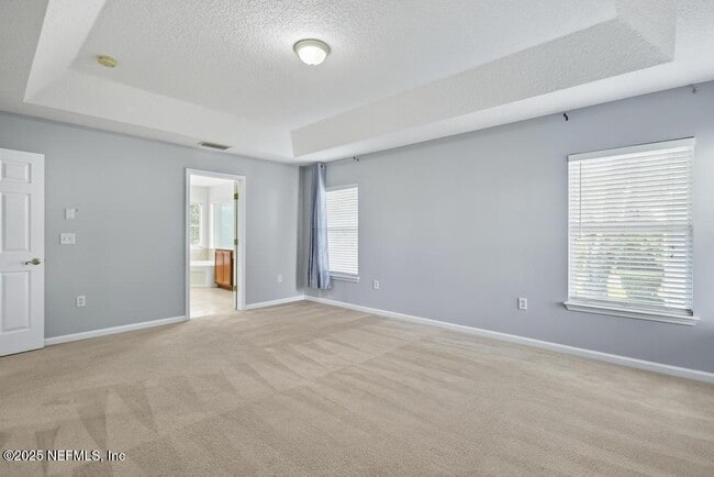 Building Photo - 612 Spruce Creek Rd