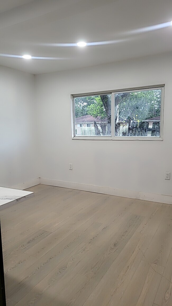 Building Photo - 2310 NW 103rd St