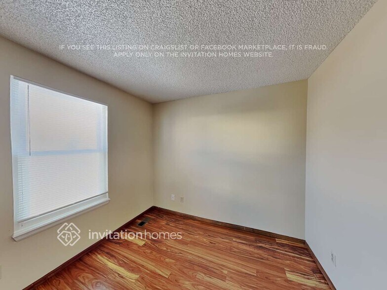 Building Photo - 4490 S Ceylon Way