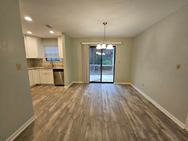 Building Photo - 8224 Hunters Ridge Trail