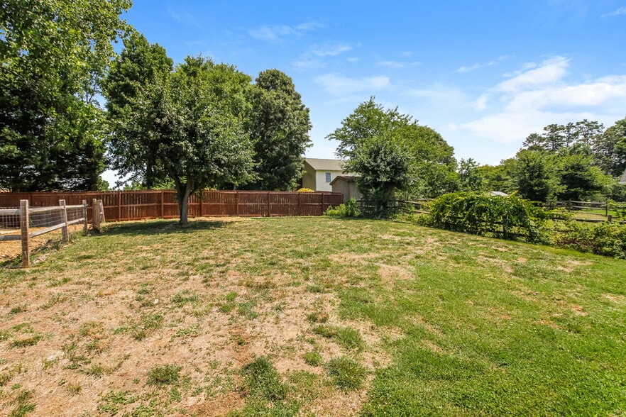 Building Photo - 12907 Silbury Ln