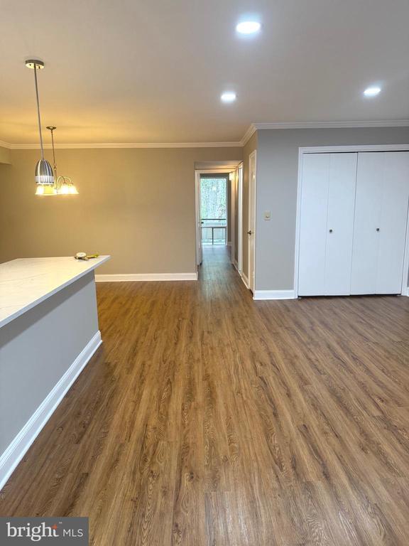 Building Photo - 7553 Spring Lake Dr