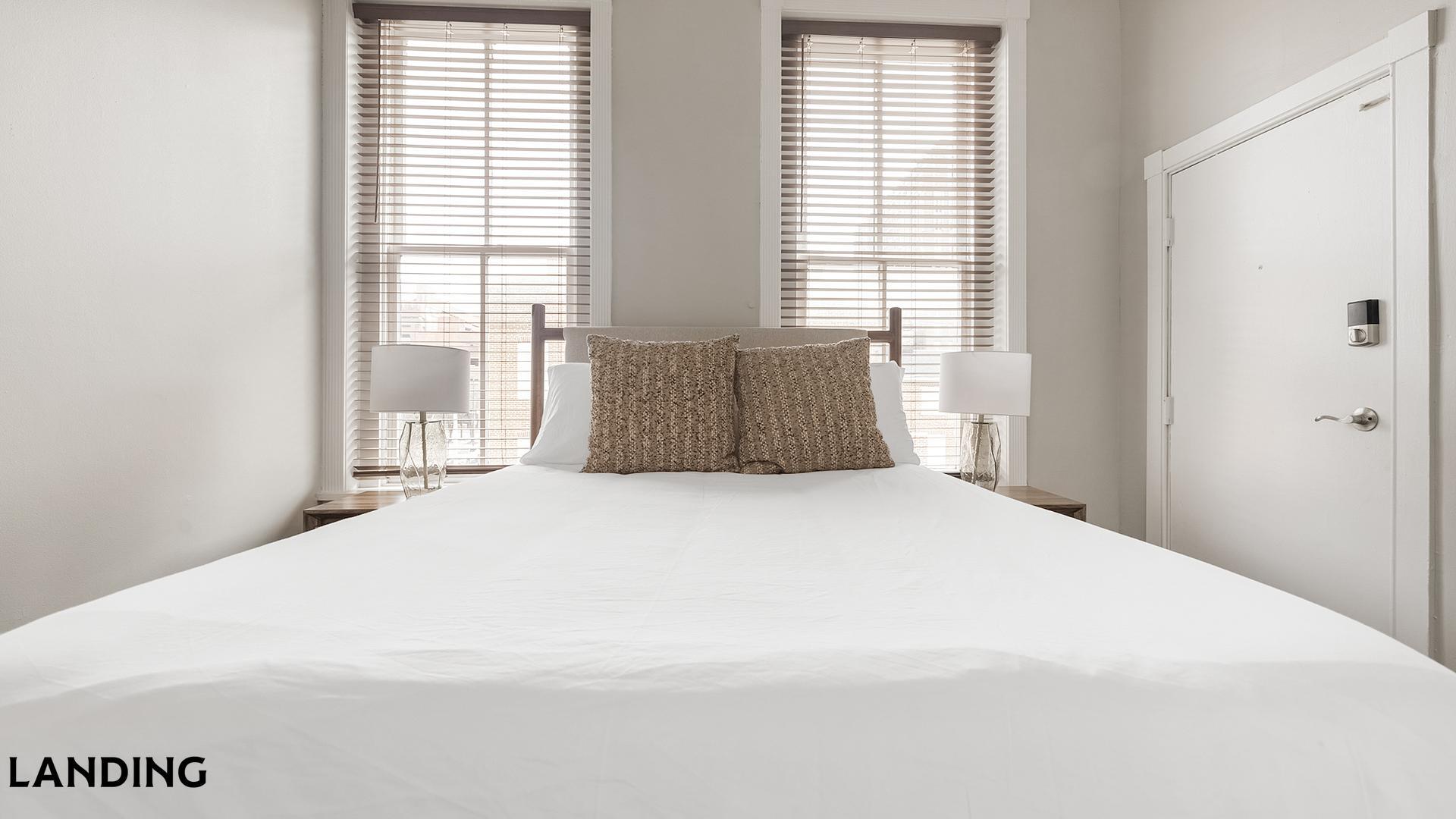 Building Photo - 617 W Lexington St