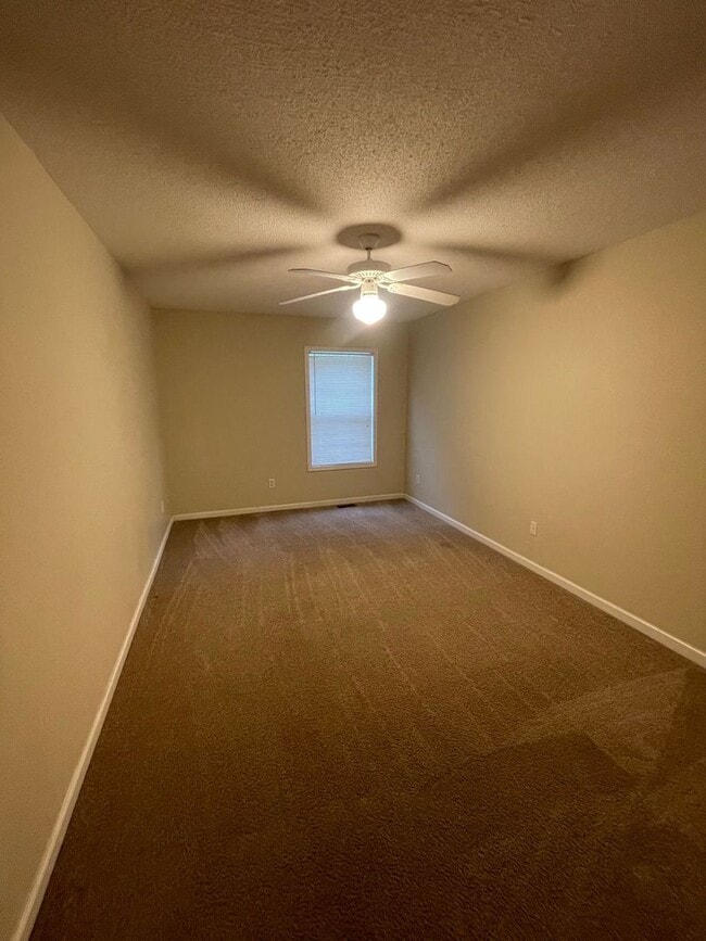 Building Photo - Dunwoody Subdivision