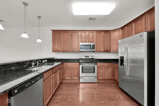 Building Photo - 116 Matt Blvd