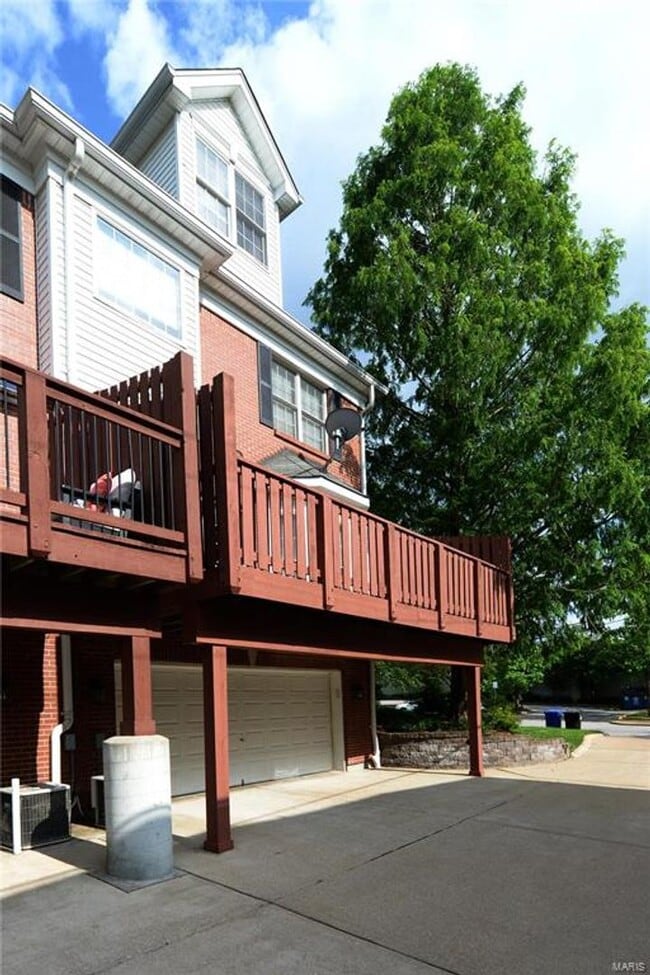 Building Photo - 7709 Gannon Ave