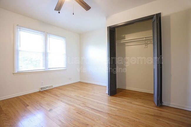 Building Photo - 5115 N 60th St