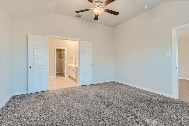 Building Photo - Gorgeous 2 bedroom rental!