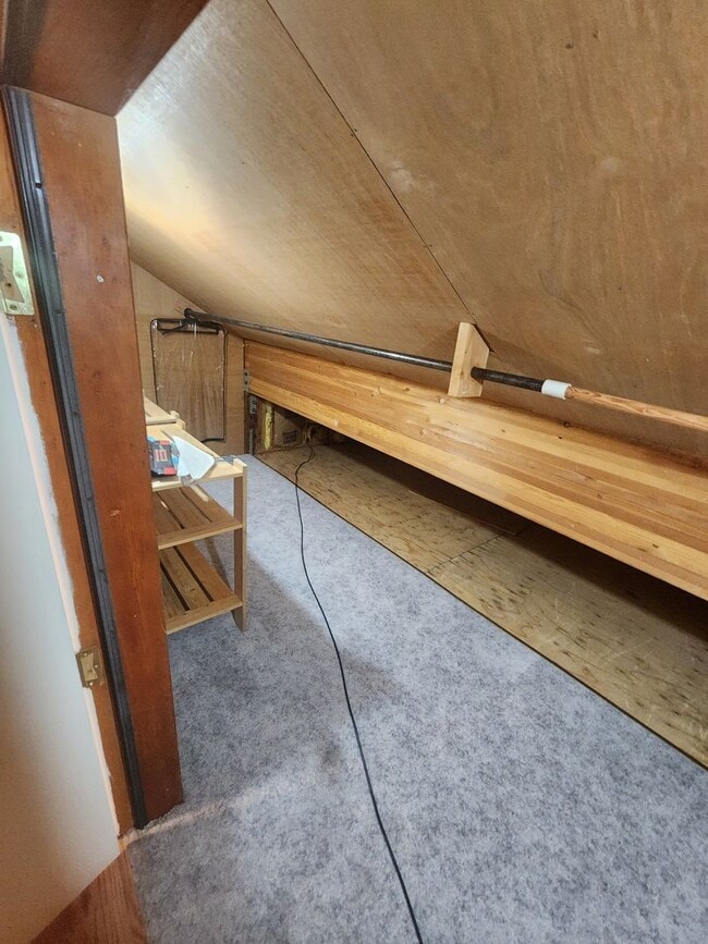 Building Photo - New to the Rental Market! Custom 3 Bdrm Hm w/Garage