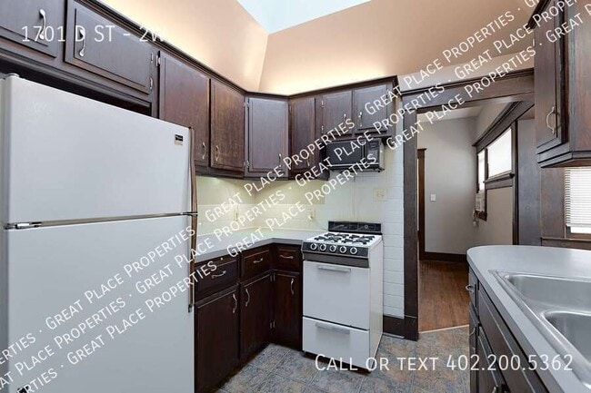 Building Photo - 1701 D St
