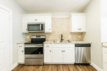 Building Photo - Wonderful 3 Bed, 2 Bath Property!!!