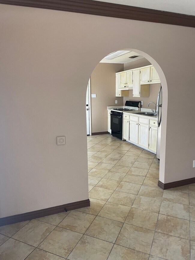 Building Photo - 11811 Fawn Dr