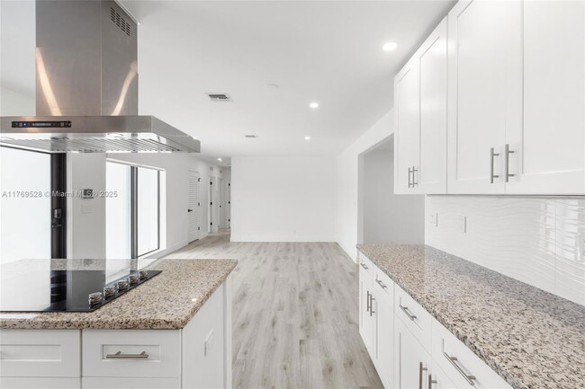 Building Photo - 8550 SW 28th St