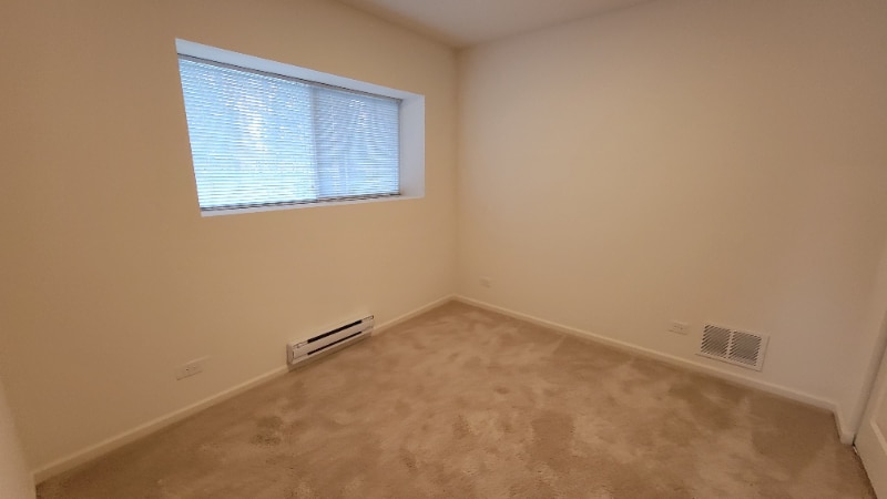 Building Photo - 162 Goldenrod Dr