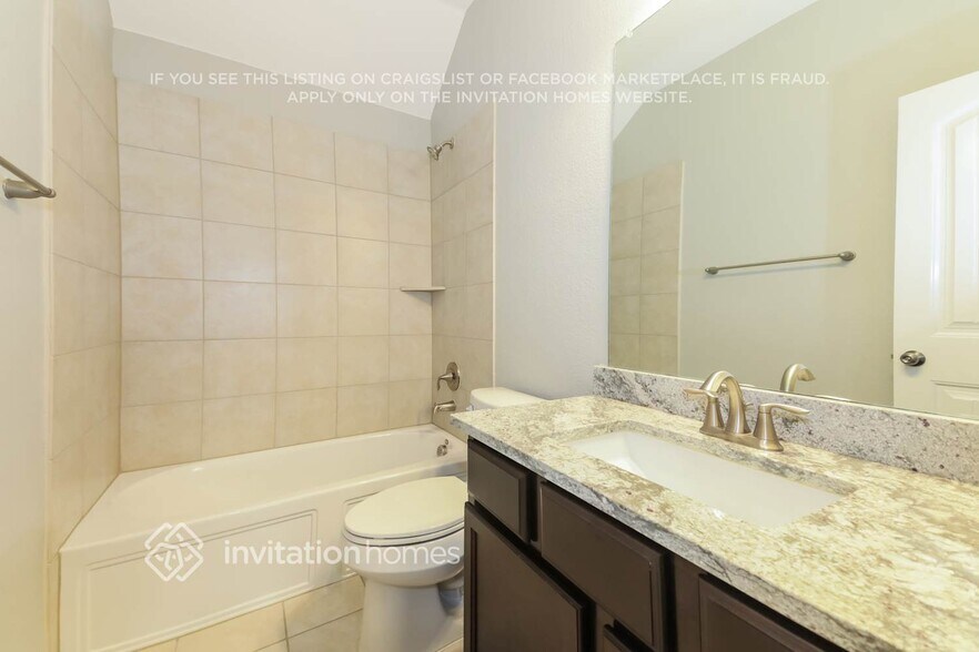 Building Photo - 4717 Ray Roberts Dr
