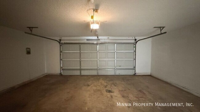 Building Photo - 2411 93rd Pl