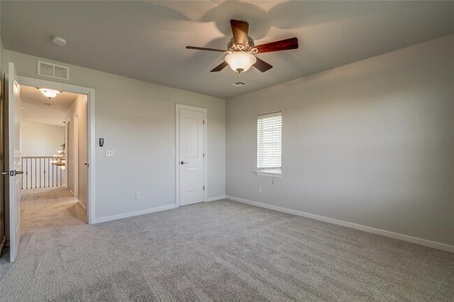 Building Photo - 22525 Lindy Terrace