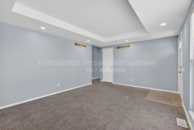 Building Photo - 2515 Valley Brook Dr