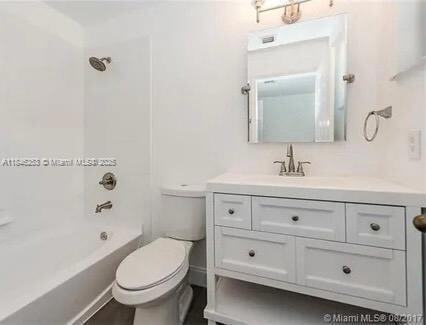 Building Photo - 4295 Vineyard Cir
