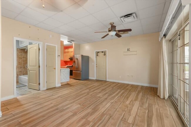 Building Photo - 3303 Massee Rd