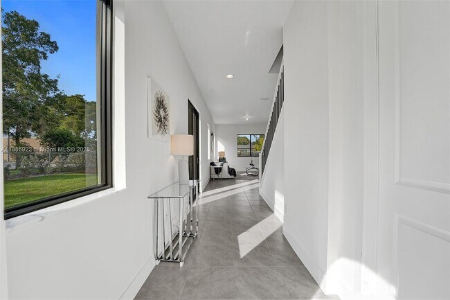Building Photo - 13145 Addilyn Ct