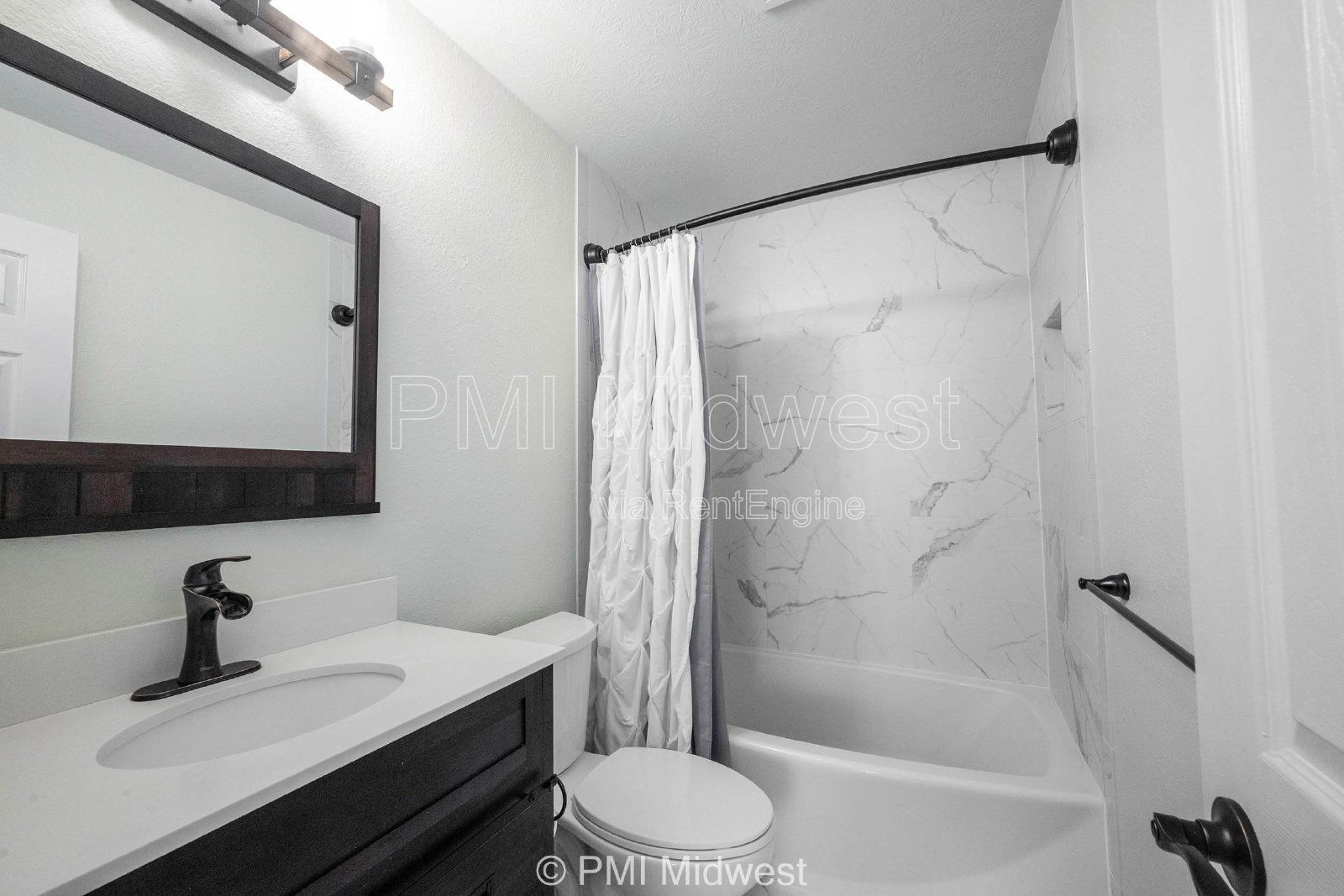 Building Photo - 4266 Useppa Ct