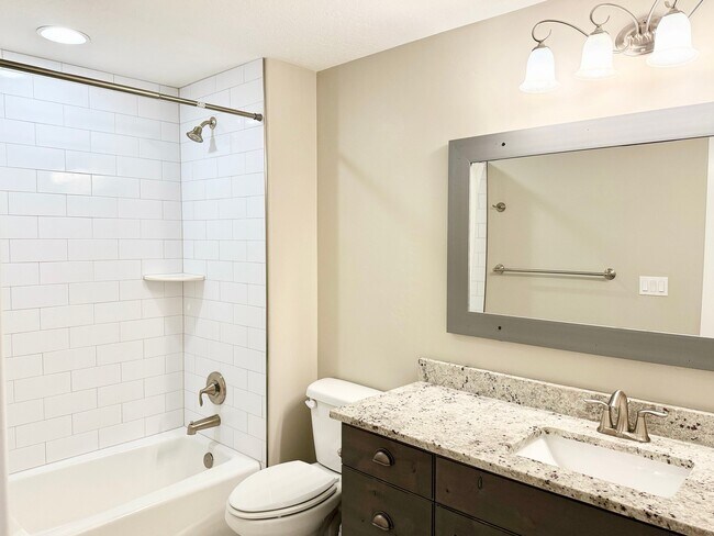 Building Photo - 6953 Canyon Meadows Dr