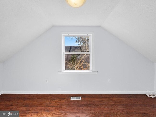 Building Photo - 7707 Warsaw Ave