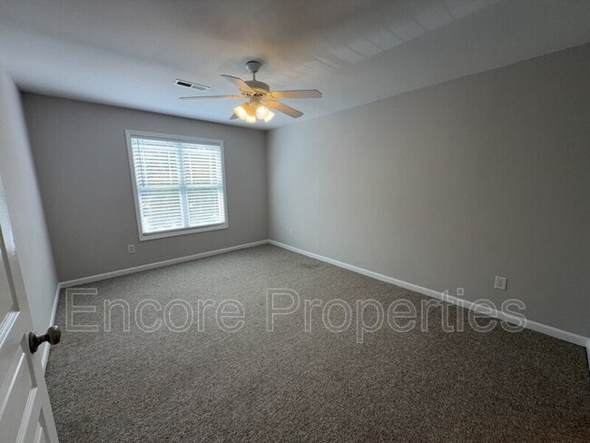 Building Photo - 710 Whitetail Creek Way