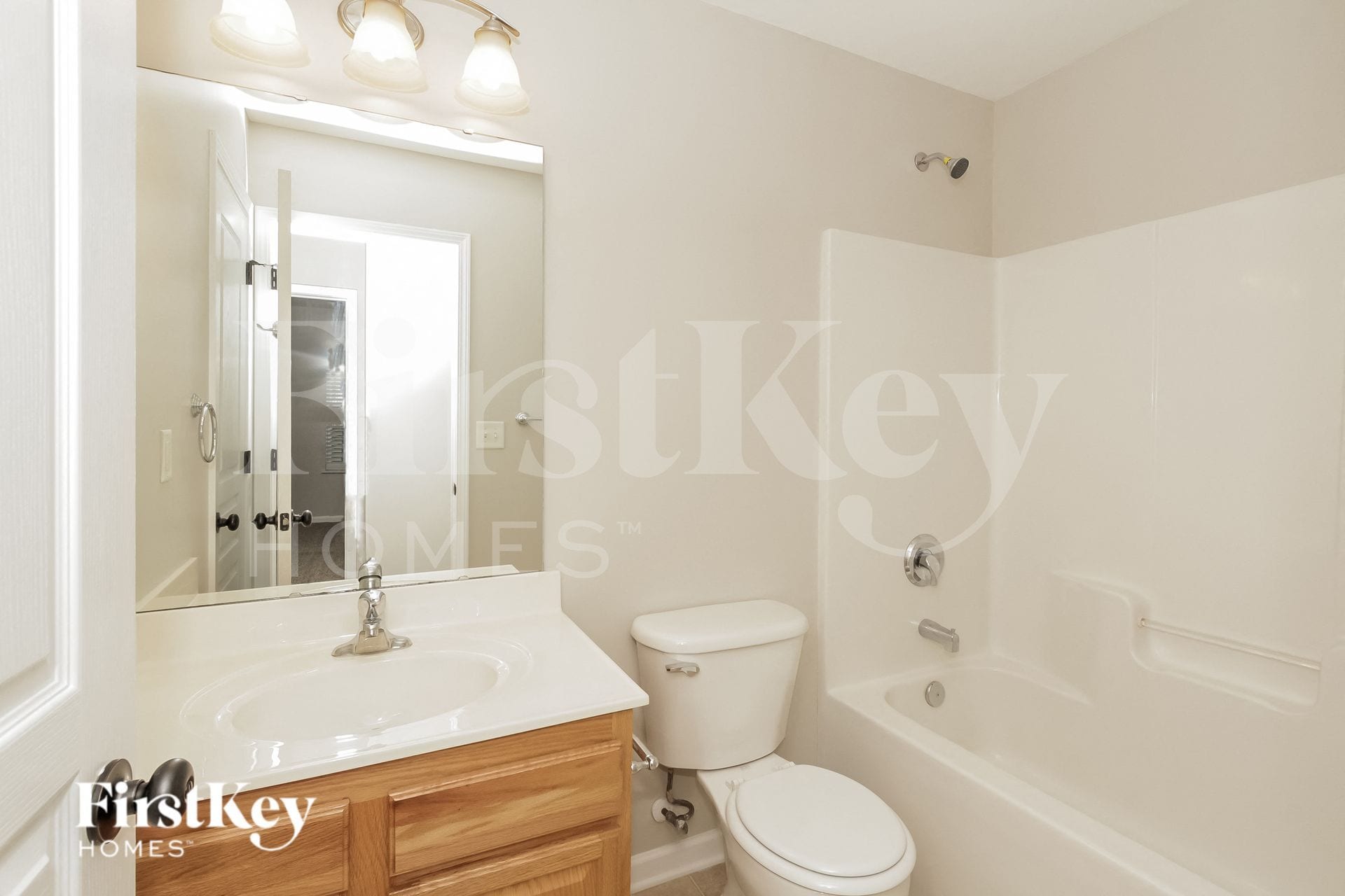 Building Photo - 9220 Ducati Ln