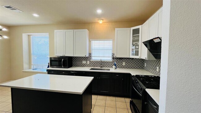 Building Photo - 3860 Mayfield Ranch Blvd