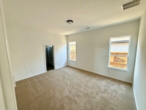 Building Photo - 1602 Grassy Pond Rd