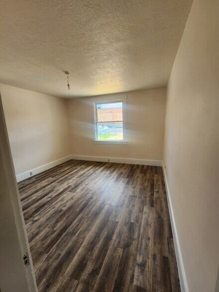 Building Photo - 344 S 100 W