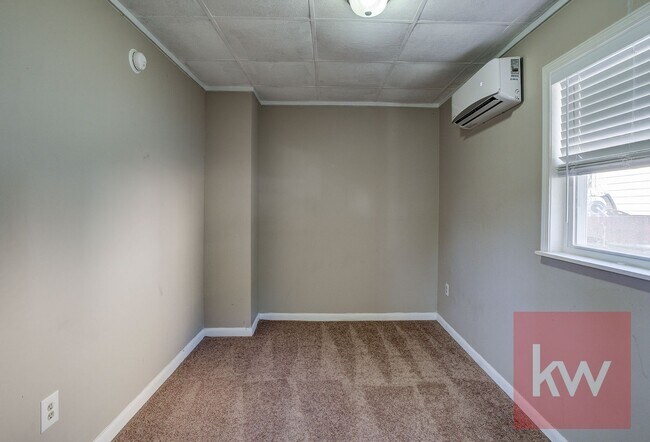 Building Photo - 314 Wilson Ave