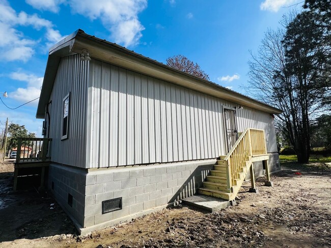 Building Photo - 1219 N 44th St