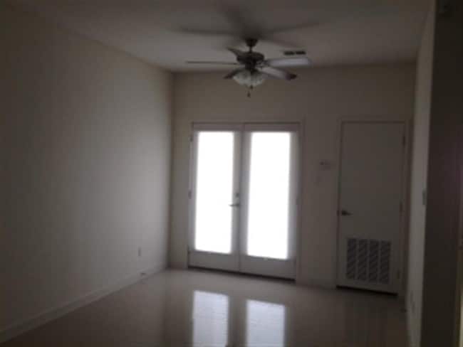 Building Photo - 501 Shiloh Dr