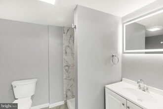 Building Photo - 1156 Franklin St