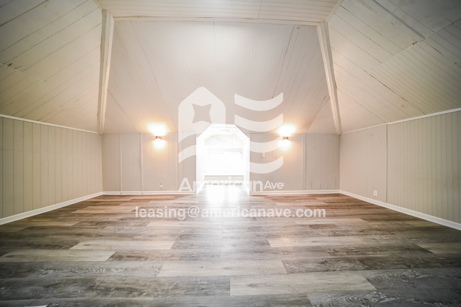 Building Photo - 815 Forrest Ave