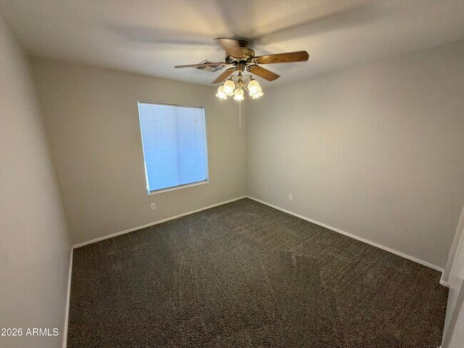 Building Photo - 13223 W Desert Rock Dr