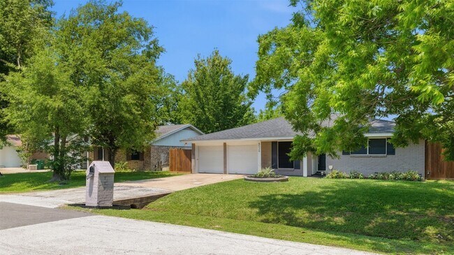Building Photo - 8526 Cedel Dr